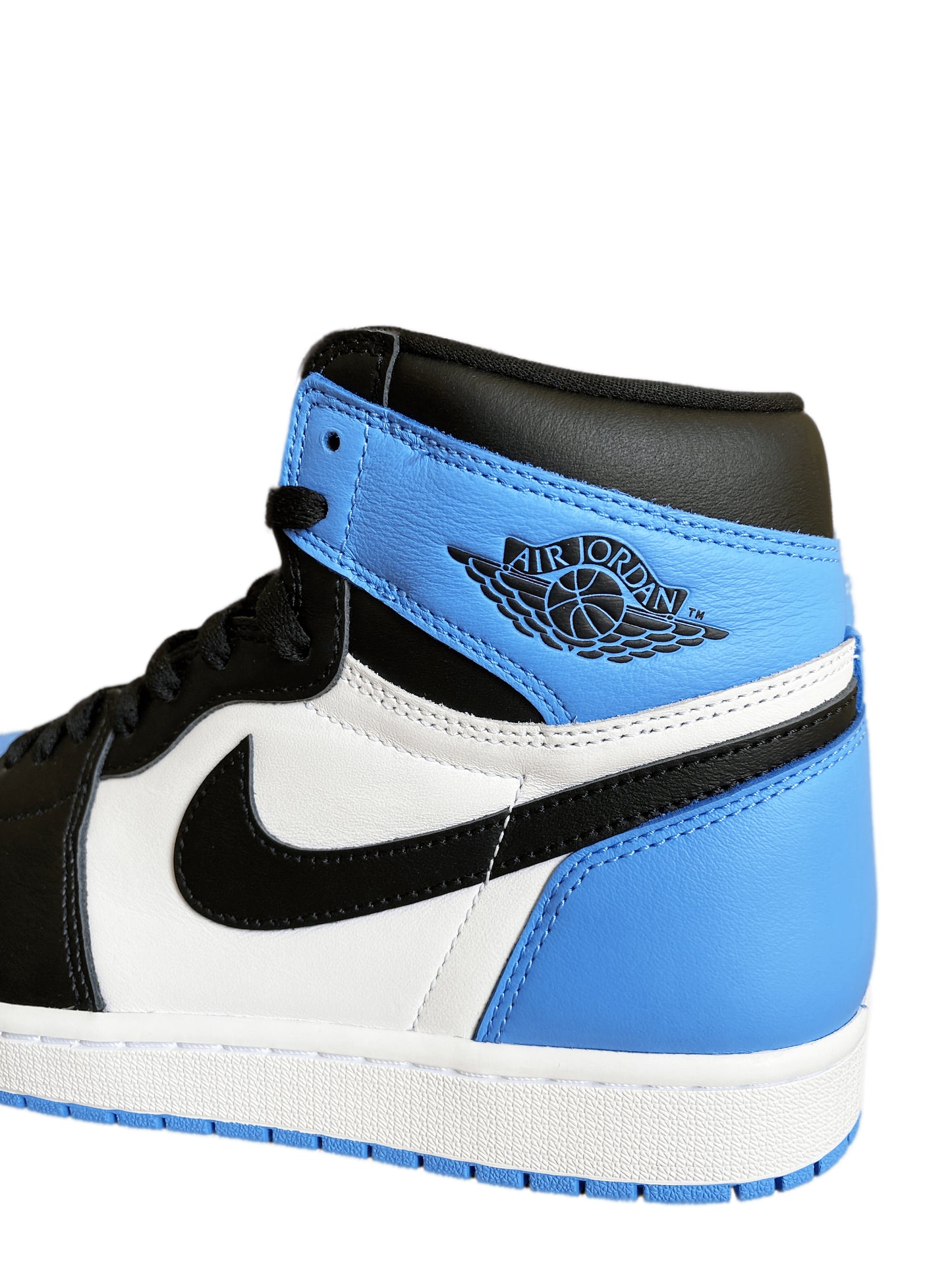 JORDAN 1 RETRO HIGH OG " UNC TOE "