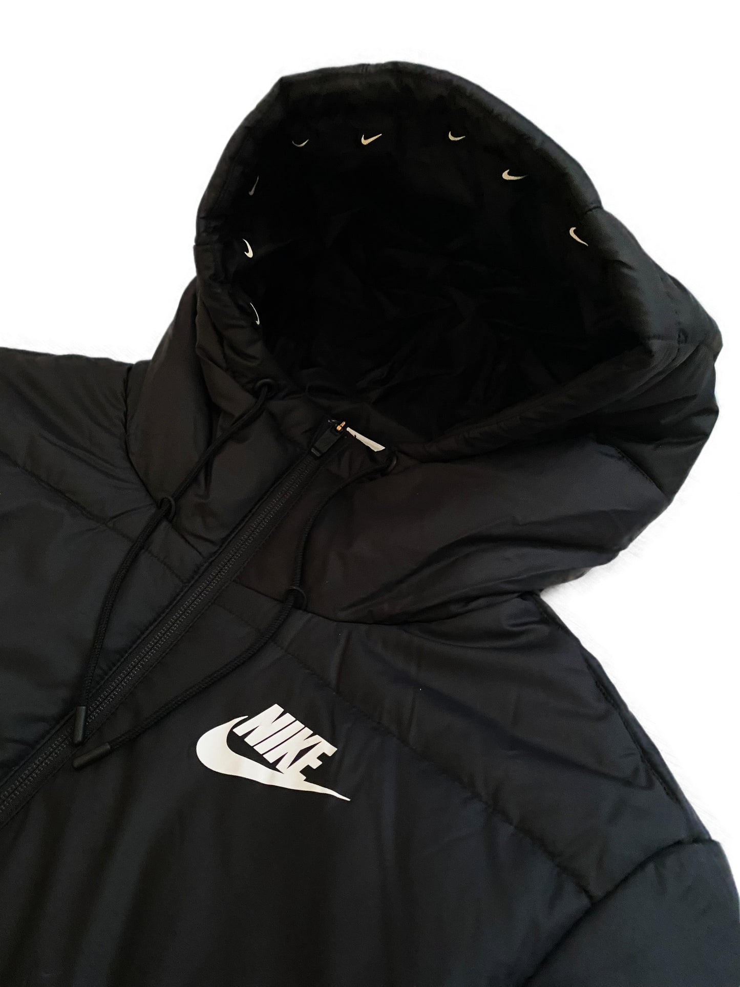 PARKA / DLOUHÁ DÁMSKÁ BUNDA NIKE " ČERNÁ BLACK "