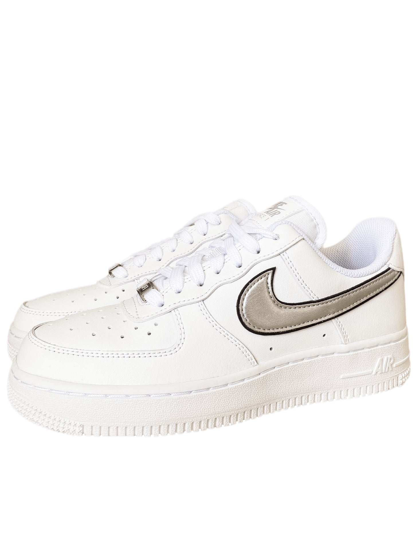 NIKE AIR FORCE 1 LOW 07 " ESSENTIAL WHITE METALLIC SILVER BLACK " W