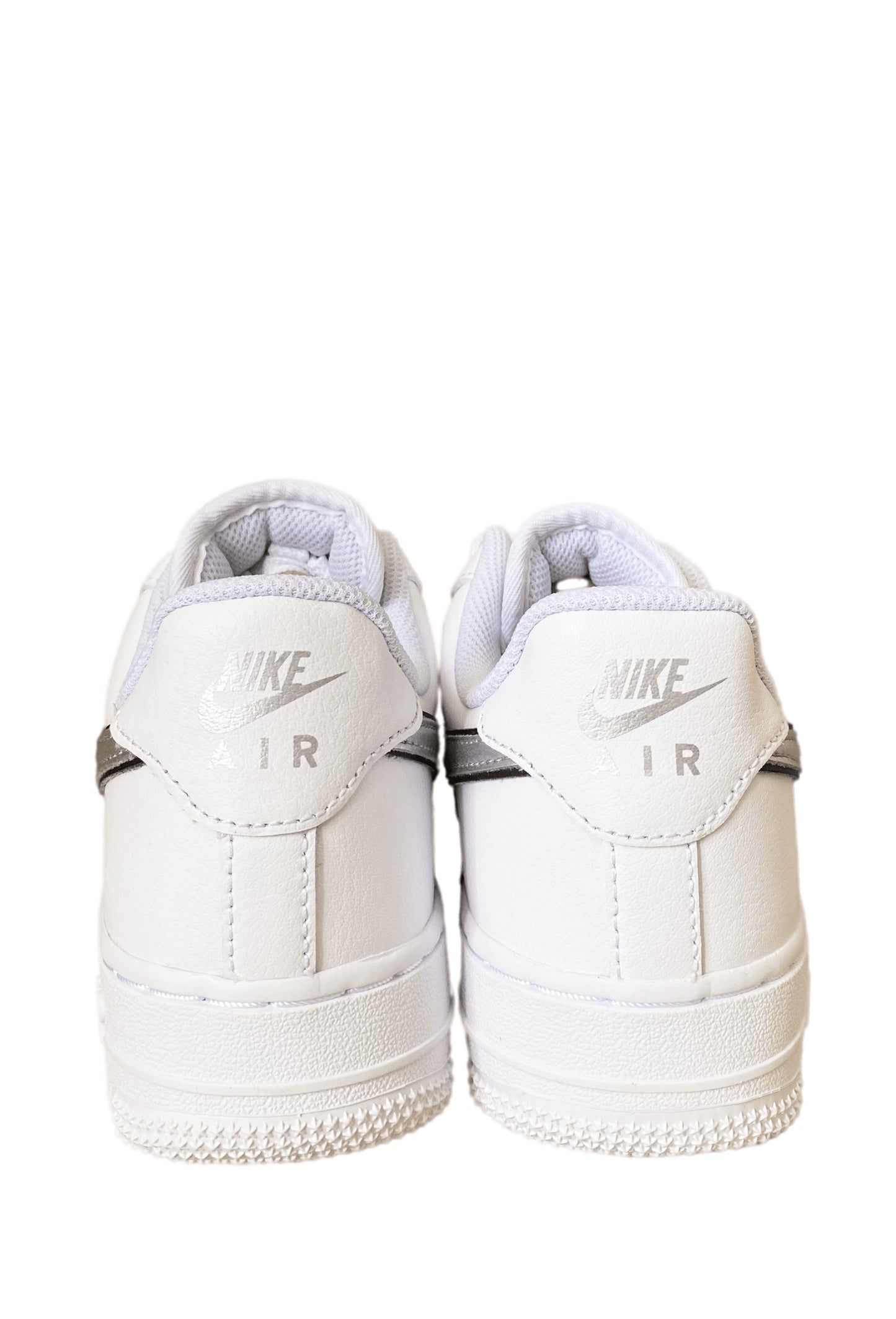 NIKE AIR FORCE 1 LOW 07 " ESSENTIAL WHITE METALLIC SILVER BLACK " W