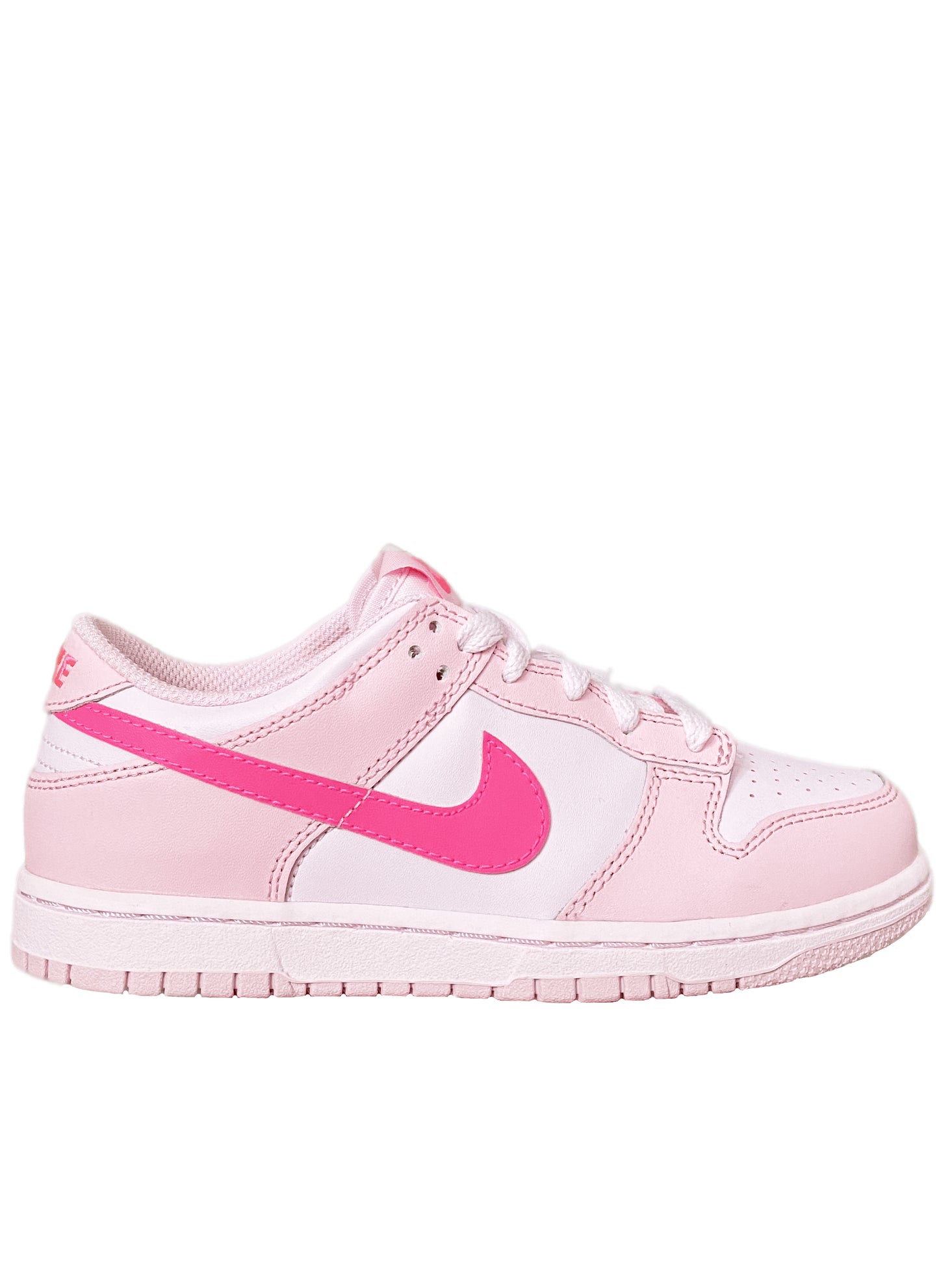 NIKE DUNK LOW "TRIPLE PINK"