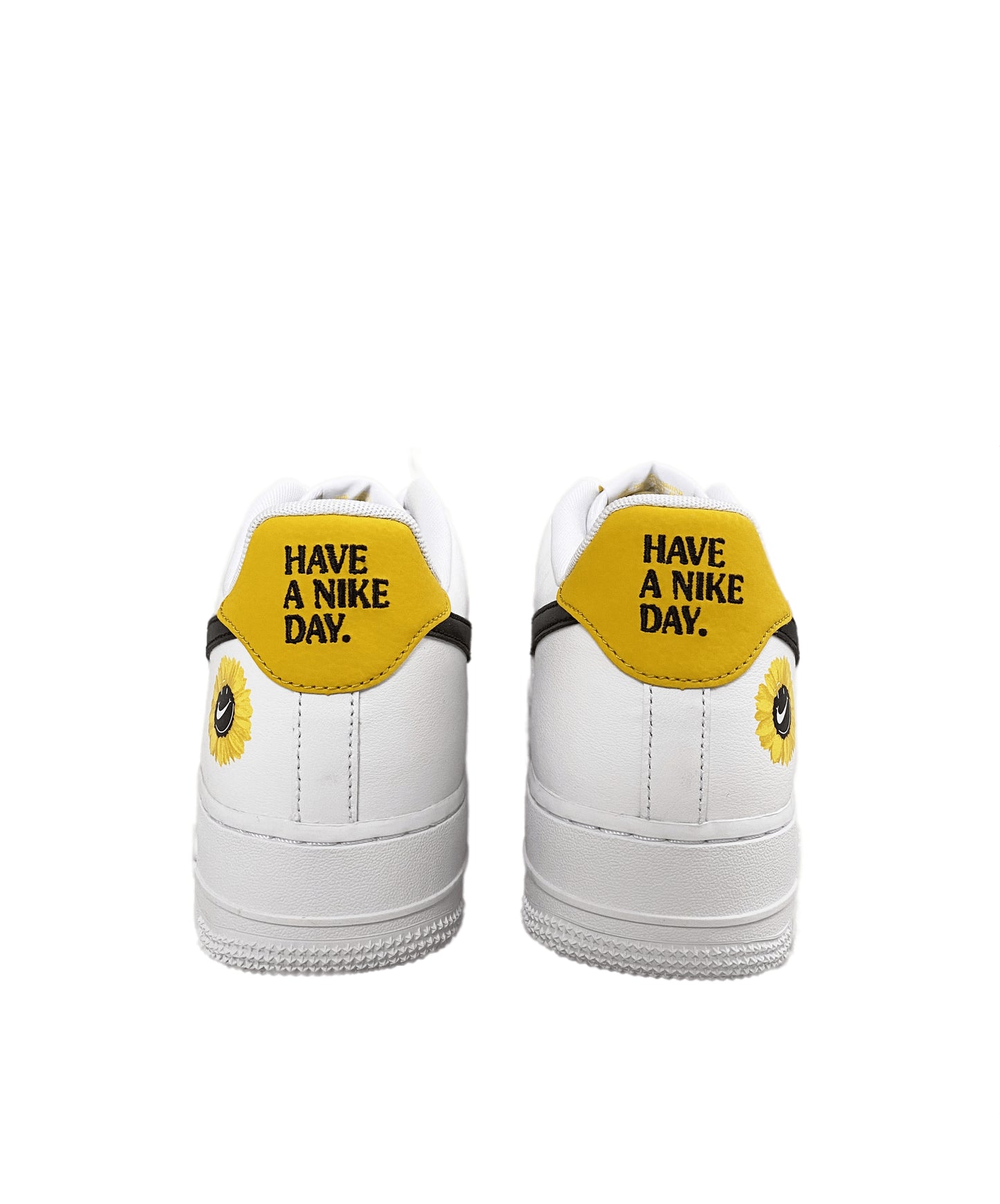 NIKE AIR FORCE 1 LOW "HAVE A NIKE DAY WHITE GOLD"