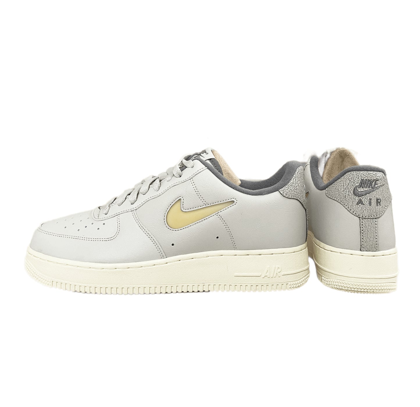 NIKE AIR FORCE 1 LOW 07 "JEWEL LIGHT BONE COCONUT MILK"