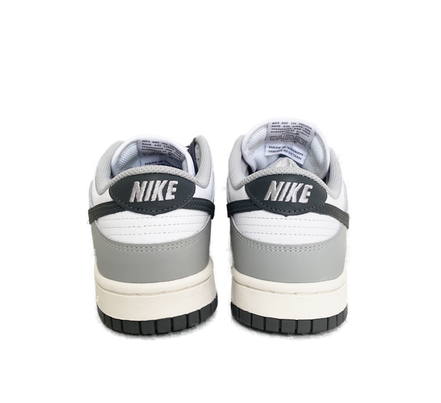 NIKE DUNK LOW "LIGHT SMOKE GREY" (W)