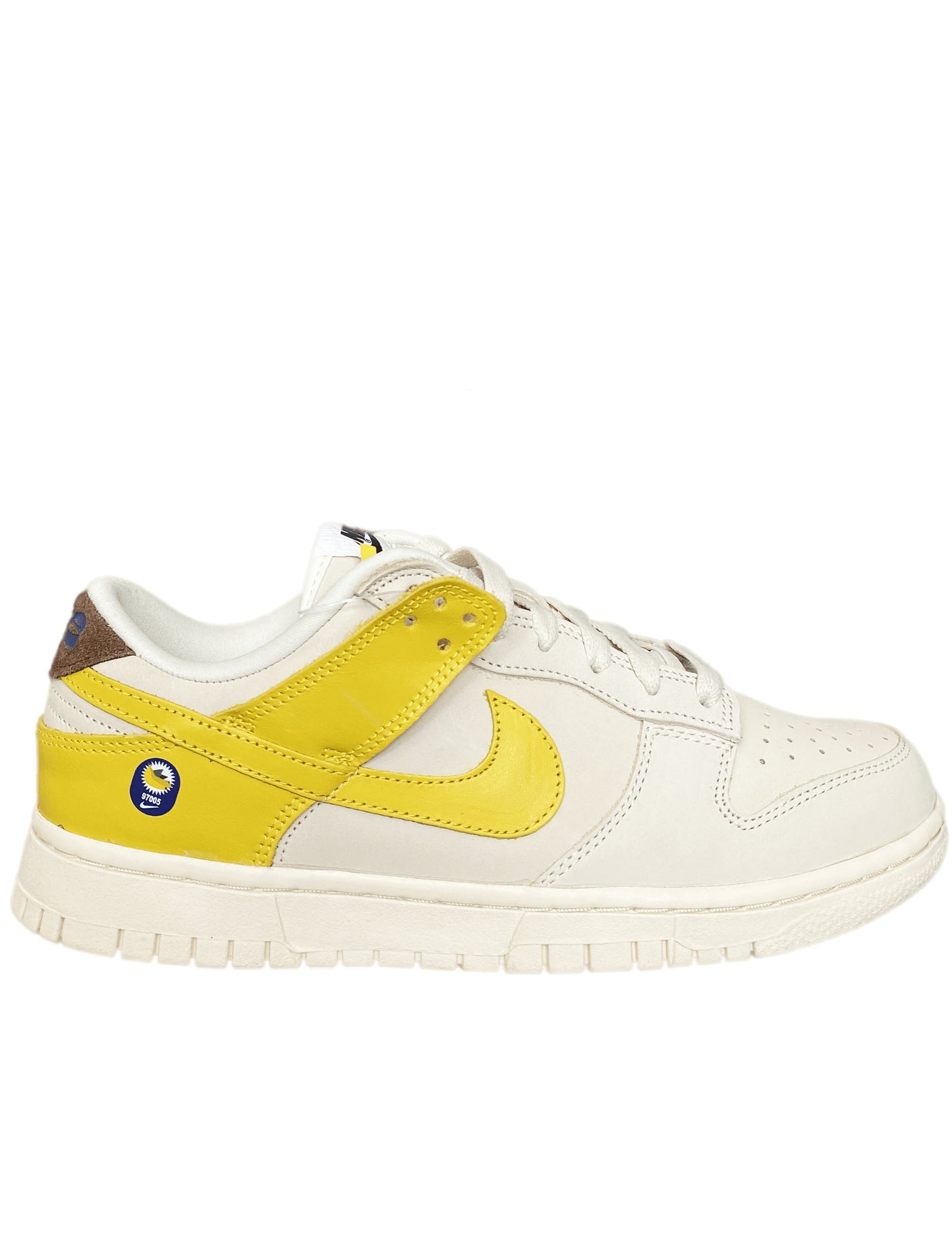 NIKE DUNK LOW LX "BANANA" (W)