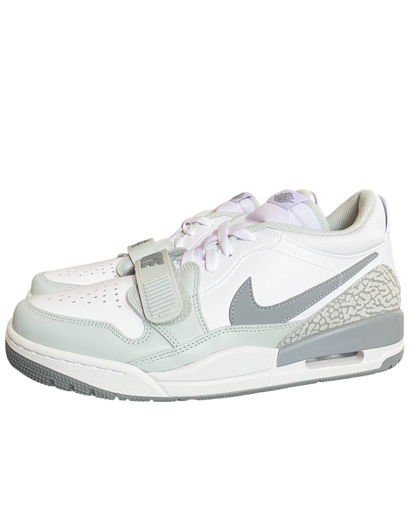 JORDAN LEGACY 312 LOW "SEA GLASS"