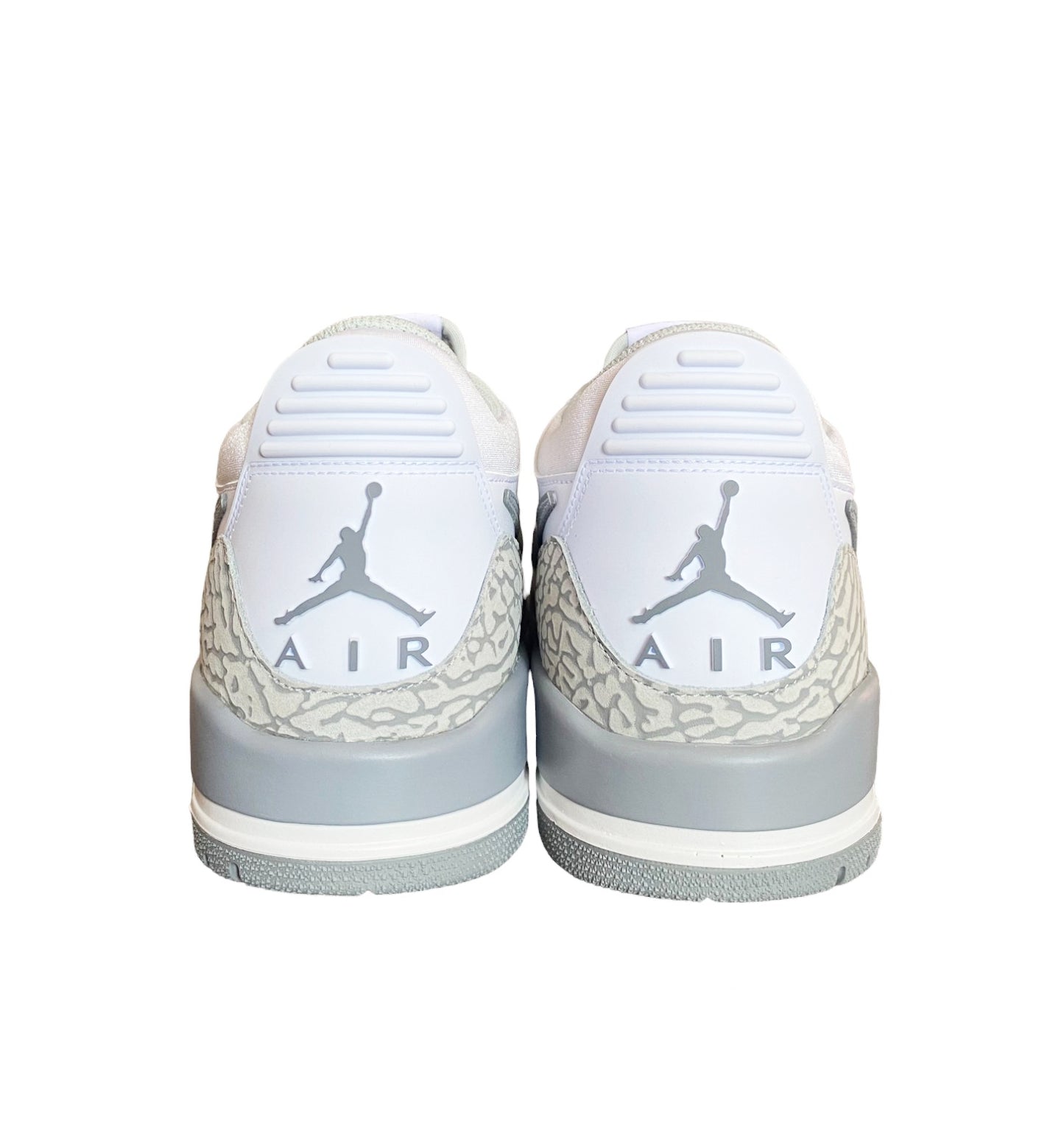 JORDAN LEGACY 312 LOW "SEA GLASS"